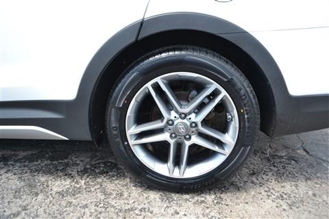 Hyundai Santa Fe Limited Ultimate 3.3L Auto AWD 2017