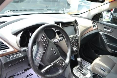 Hyundai Santa Fe Limited Ultimate 3.3L Auto AWD 2017