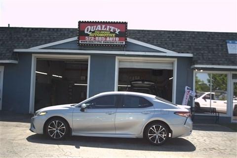 Toyota Camry XLE Auto (Natl) 2018