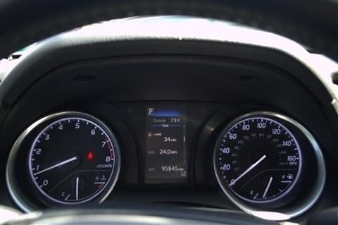 Toyota Camry XLE Auto (Natl) 2018