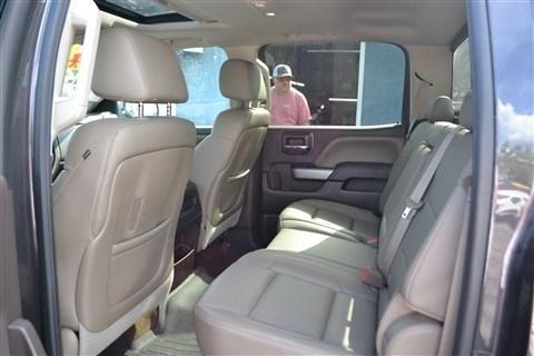 Chevrolet Silverado 1500 4WD Crew Cab 143.5" LTZ w/2LZ 2015