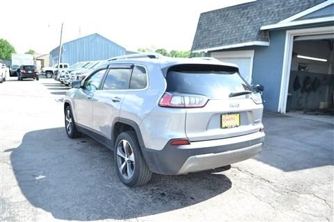 Jeep Cherokee Limited FWD 2019