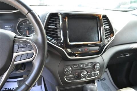 Jeep Cherokee Limited FWD 2019