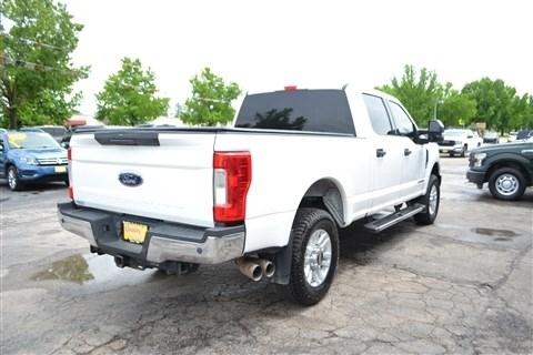 Ford Super Duty F-250 SRW King Ranch 4WD Crew Cab 8' Box 2019
