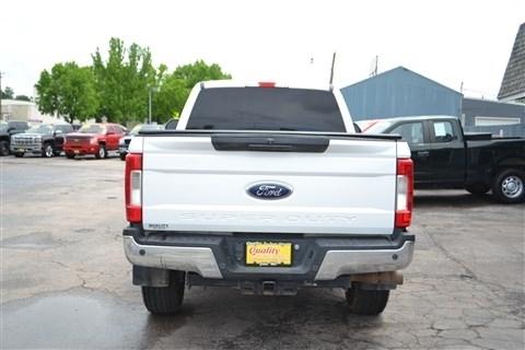 Ford Super Duty F-250 SRW King Ranch 4WD Crew Cab 8' Box 2019