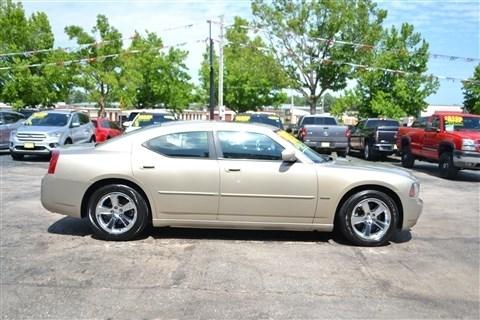 Dodge Charger 4dr Sdn R/T RWD 2008