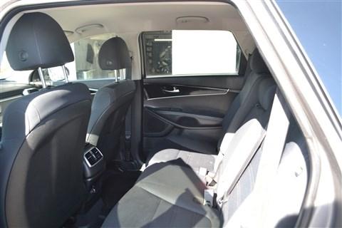 Kia Sorento L FWD 2019