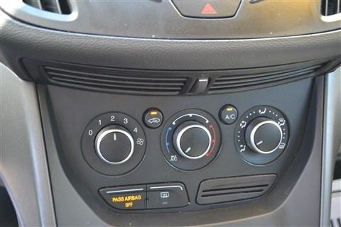 Ford Escape FWD 4dr S 2016