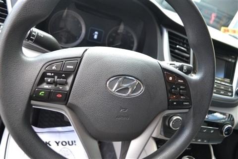 Hyundai Tucson SE FWD 2017