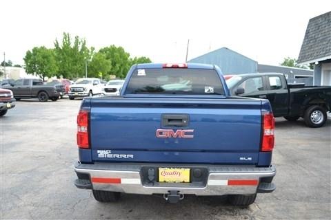 GMC Sierra 1500 4WD Double Cab 143.5" SLE 2015