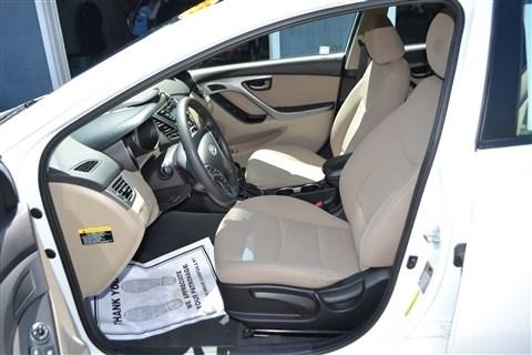 Hyundai Elantra 4dr Sdn Auto SE (Alabama Plant) 2015