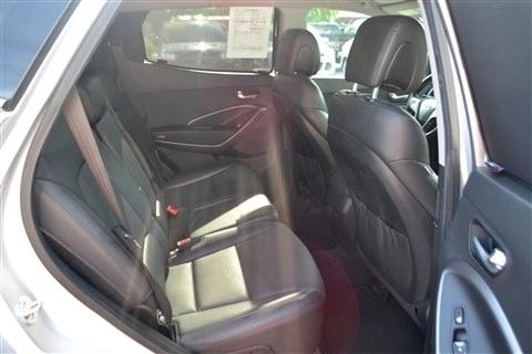 Hyundai Santa Fe FWD 4dr 2.0T Sport 2013