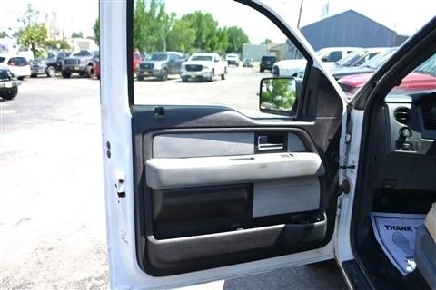 Ford F-150 2WD Reg Cab 126" STX 2014