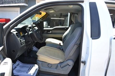 Ford F-150 2WD Reg Cab 126" STX 2014