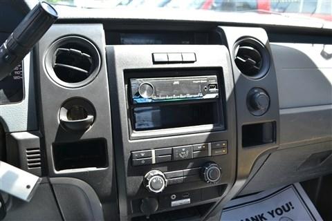 Ford F-150 2WD Reg Cab 126" STX 2014
