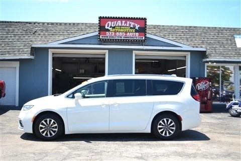 Chrysler Pacifica Touring L FWD 2021