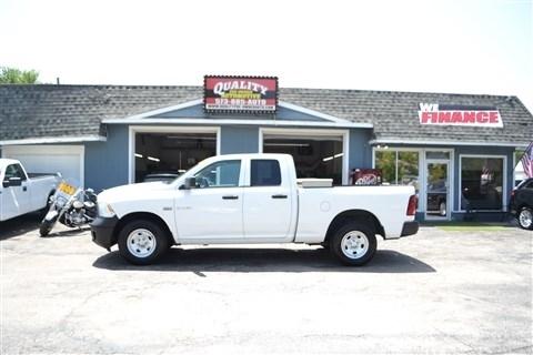 RAM 1500 4WD Quad Cab 140.5" Tradesman 2014