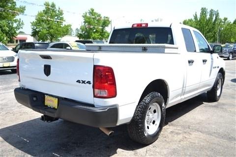 RAM 1500 4WD Quad Cab 140.5" Tradesman 2014