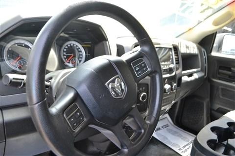 RAM 1500 4WD Quad Cab 140.5" Tradesman 2014