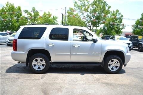 Chevrolet Tahoe 4WD 4dr 1500 LT 2012