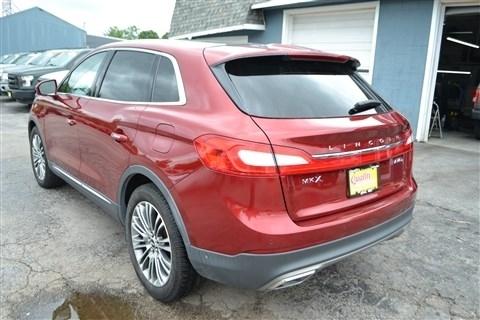 Lincoln MKX AWD 4dr Reserve 2016
