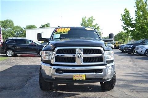 RAM 2500 Tradesman 4x4 Reg Cab 8' Box 2017