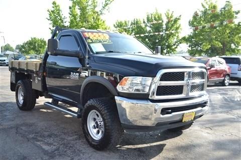 RAM 2500 Tradesman 4x4 Reg Cab 8' Box 2017