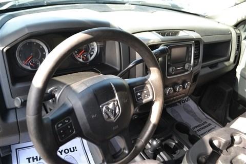 RAM 2500 Tradesman 4x4 Reg Cab 8' Box 2017
