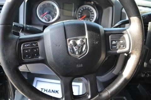 RAM 2500 Tradesman 4x4 Reg Cab 8' Box 2017