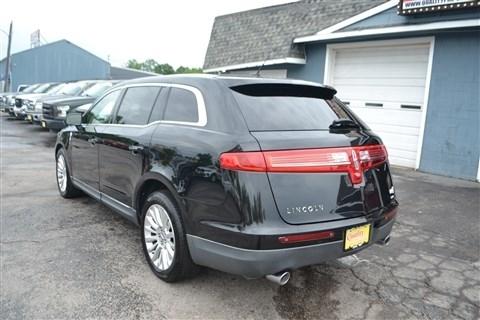 Lincoln MKT 4dr Wgn 3.7L AWD 2011