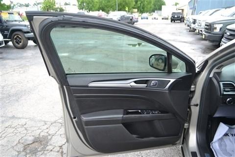 Ford Fusion 4dr Sdn Titanium FWD 2016