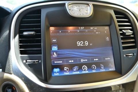 Chrysler 300 4dr Sdn AWD 2013