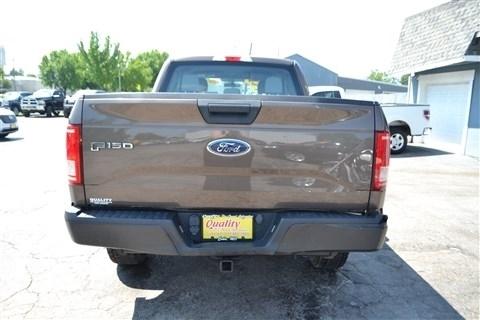 Ford F-150 4WD SuperCab 145" Lariat 2016