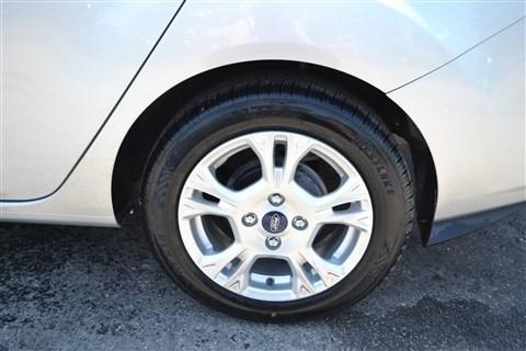 Ford Fiesta 4dr Sdn SE 2016