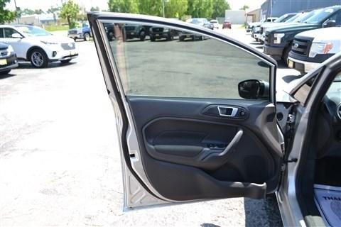 Ford Fiesta 4dr Sdn SE 2016
