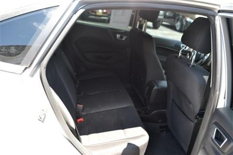 Ford Fiesta 4dr Sdn SE 2016