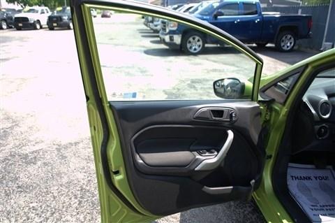Ford Fiesta 5dr HB SE 2013