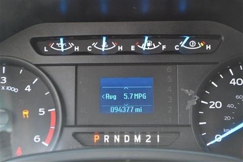 Ford Super Duty F-550 DRW XLT 2WD Crew Cab 179" WB 60" CA 2017