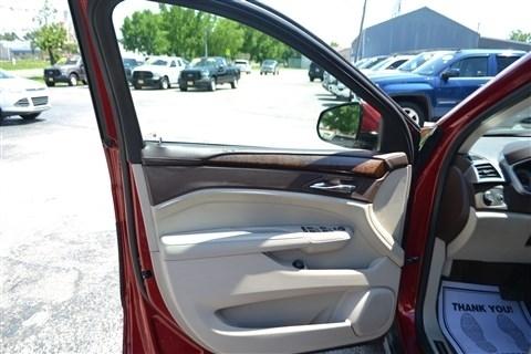 Cadillac SRX FWD 4dr Performance Collection 2011
