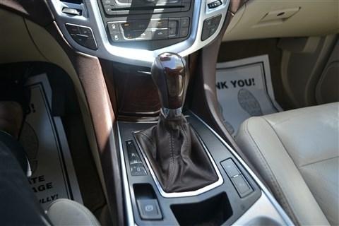 Cadillac SRX FWD 4dr Performance Collection 2011