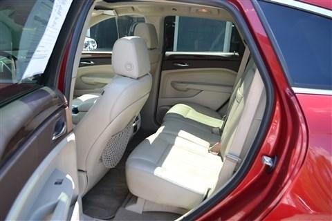 Cadillac SRX FWD 4dr Performance Collection 2011
