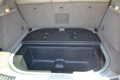 Cadillac SRX FWD 4dr Performance Collection 2011