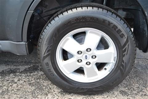 Ford Escape 4WD 4dr V6 Auto XLT 2008