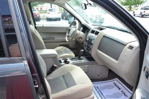 Ford Escape 4WD 4dr V6 Auto XLT 2008