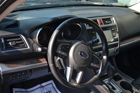 Subaru Outback 4dr Wgn 2.5i Limited 2016