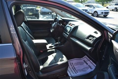 Subaru Outback 4dr Wgn 2.5i Limited 2016
