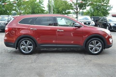 Hyundai Santa Fe FWD 4dr GLS 2014