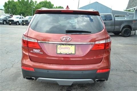 Hyundai Santa Fe FWD 4dr GLS 2014