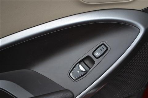 Hyundai Santa Fe FWD 4dr GLS 2014