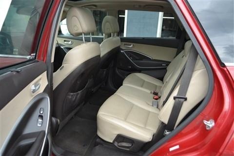 Hyundai Santa Fe FWD 4dr GLS 2014